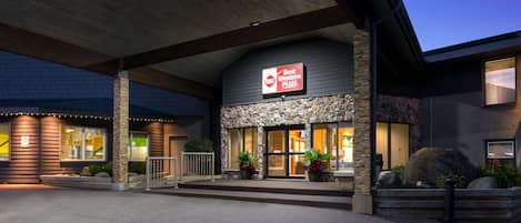 pet friendly hotels thunder bay