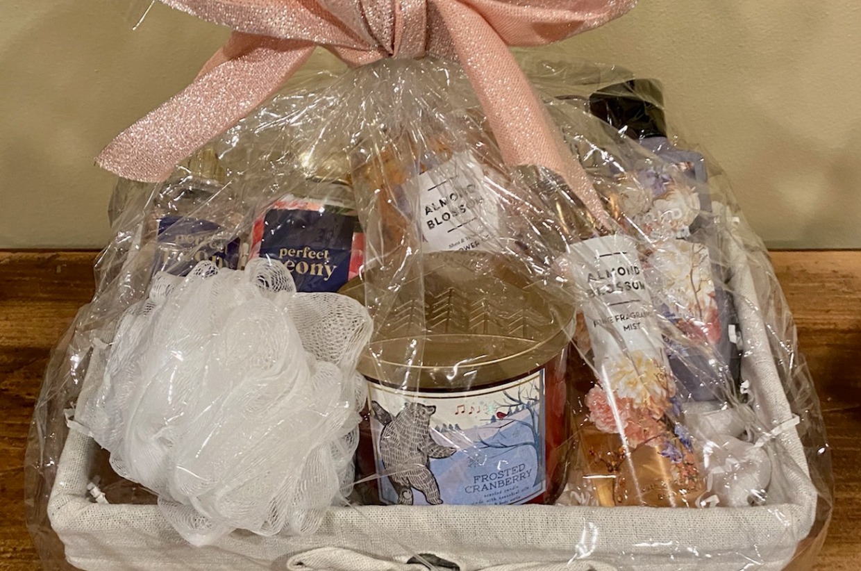 bath and body works gift baskets