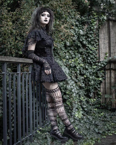 trad goth