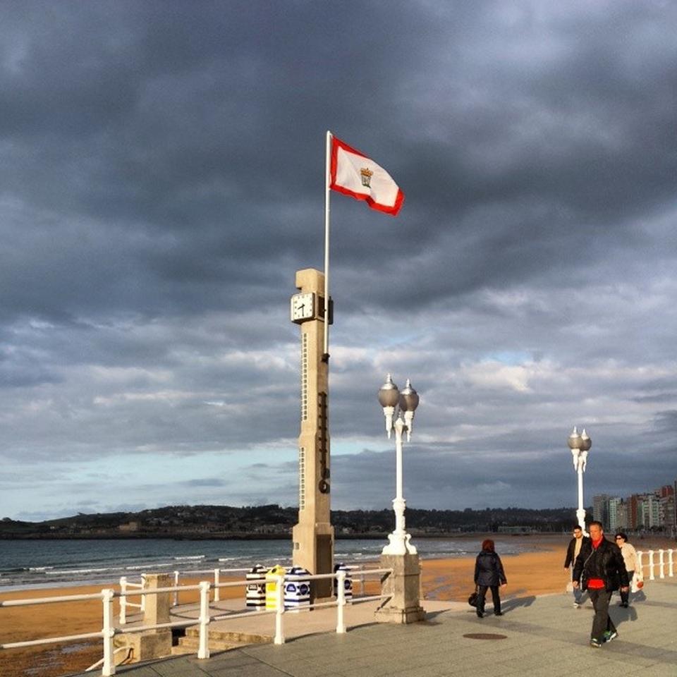 webcam de gijon la escalerona