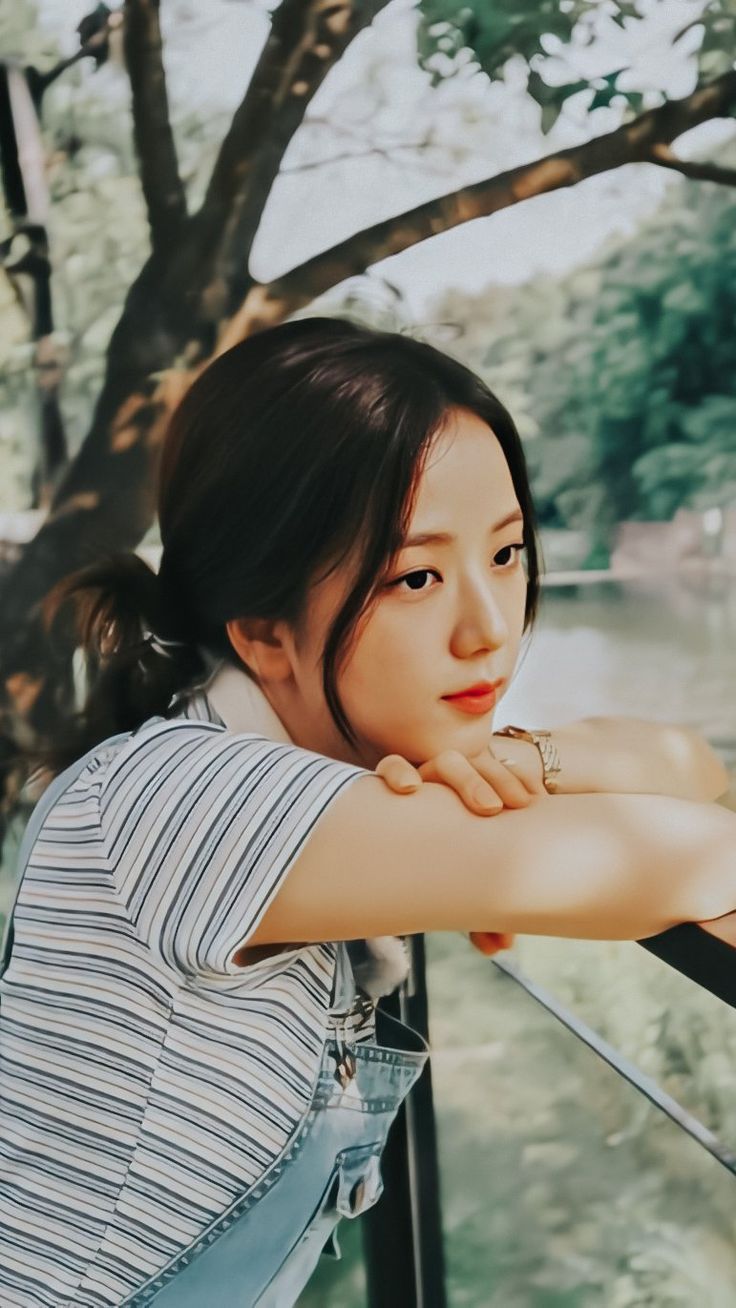 blackpink jisoo wallpaper