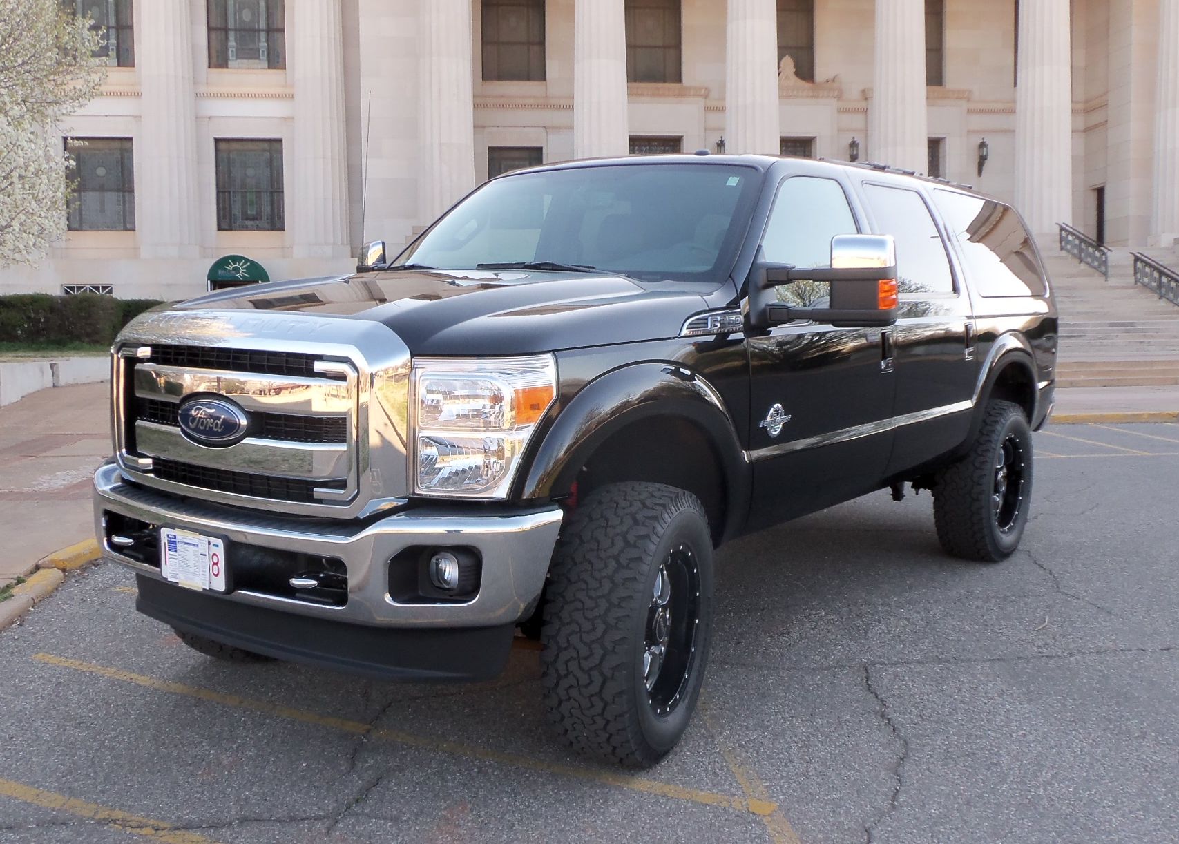 2012 ford excursion