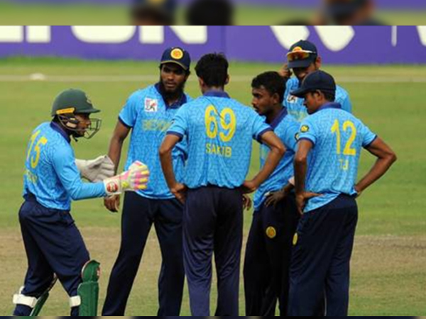 abahani limited vs prime bank cricket club live score