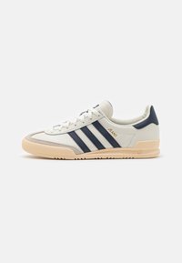 adidas original jeans shoes