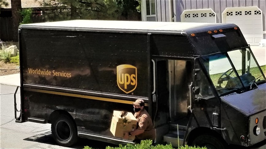 delivery ups hours