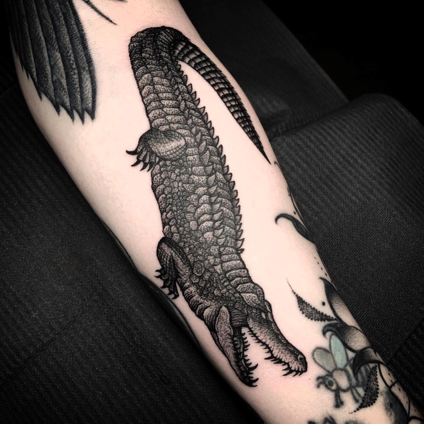 alligator tattoo