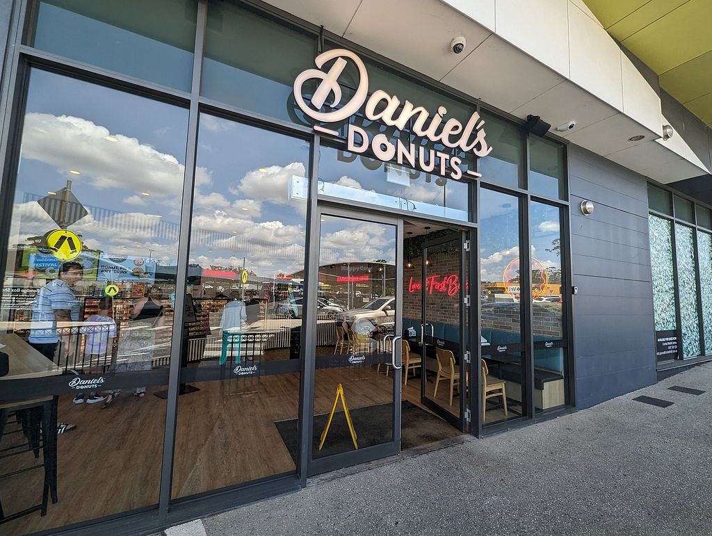 daniels donuts bendigo