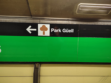 station metro parc guell