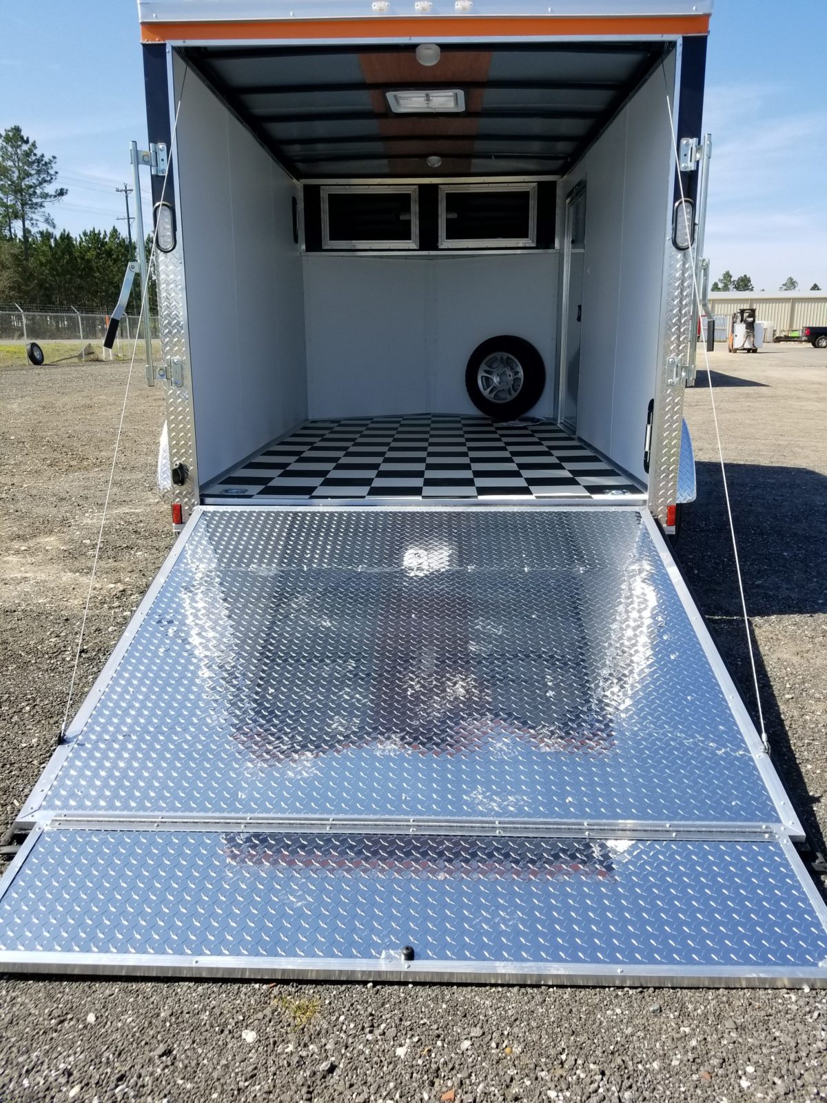 enclosed trailer with air conditioner