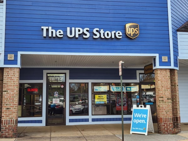 ups store my location