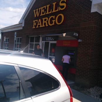 wells fargo locations in md