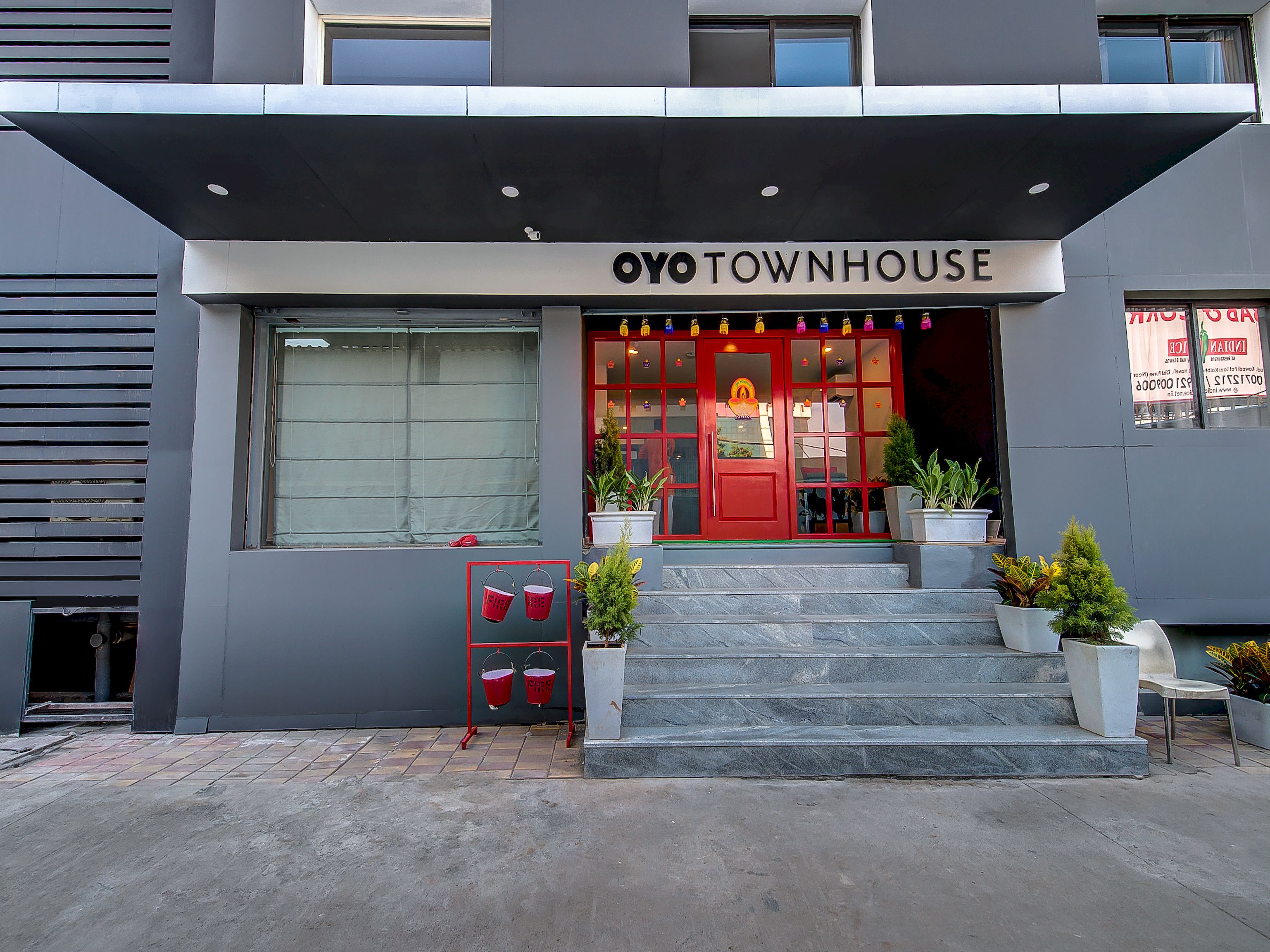 oyo townhouse pune