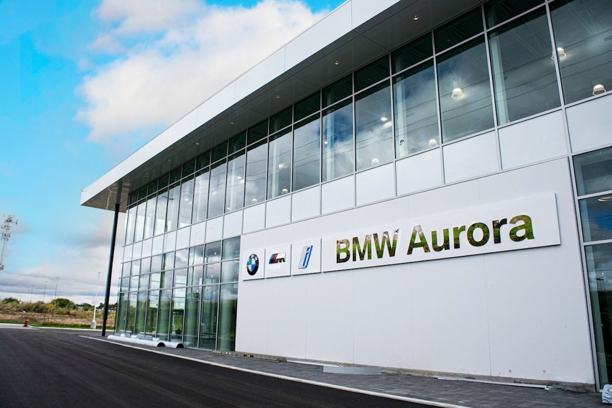 bmw aurora ontario