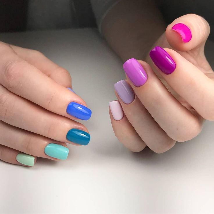 imagenes de uñas pintadas de dos colores