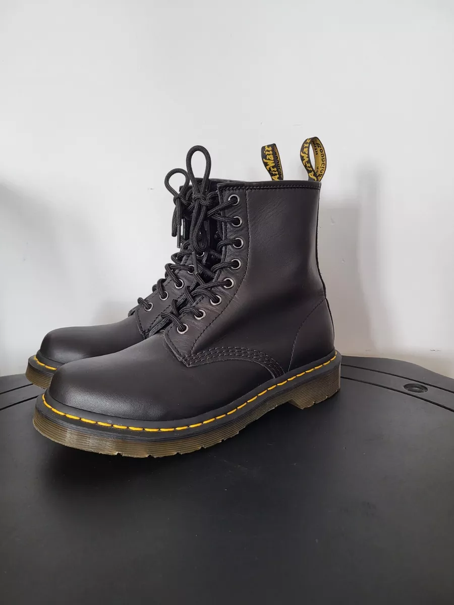 dr martens airwair