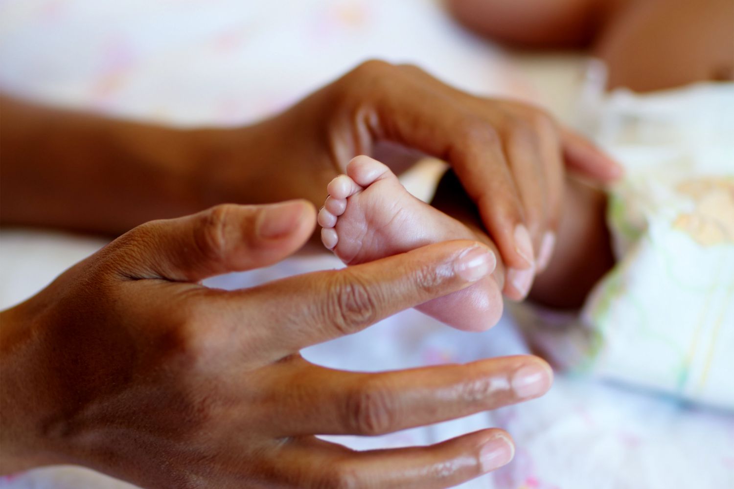 infant vicks vaporub on feet