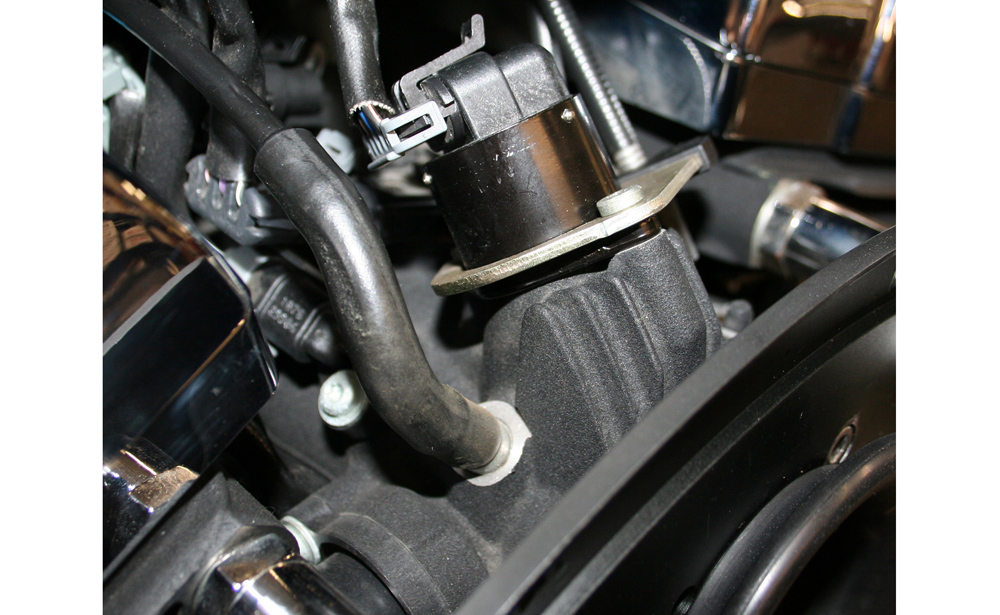 harley idle air control valve location