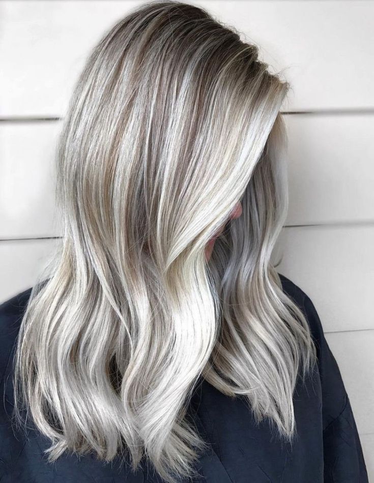 silver highlights on blonde hair