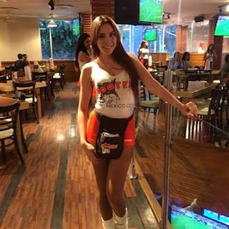 hooters mexico df