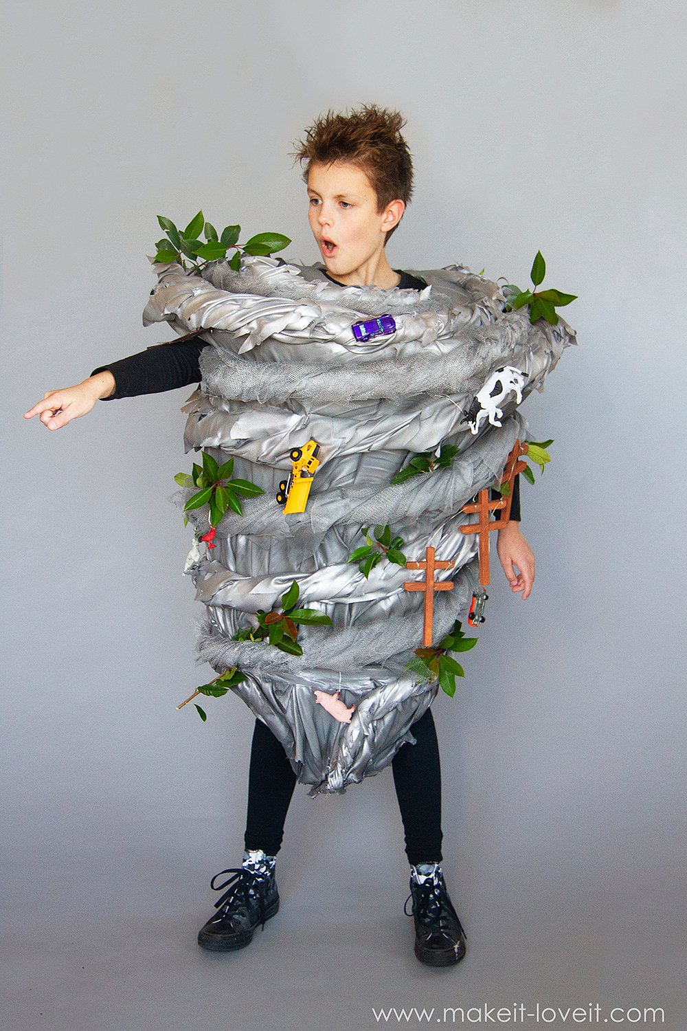 how do you make a tornado costume