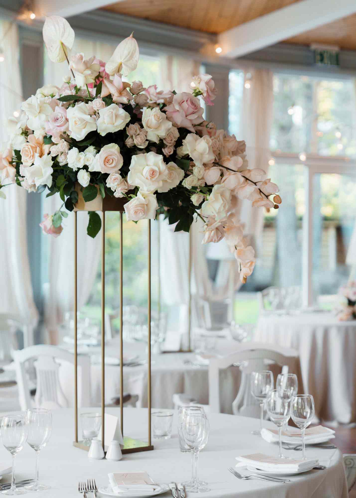 large centerpieces for weddings