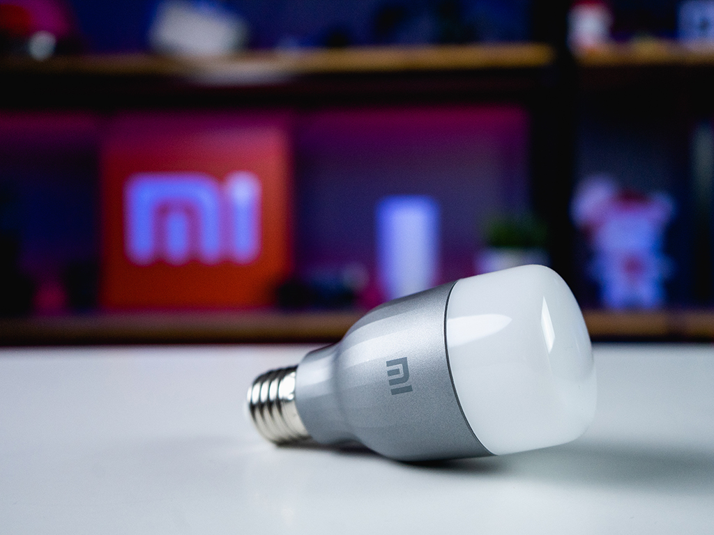 xiaomi mi led smart bulb обзор