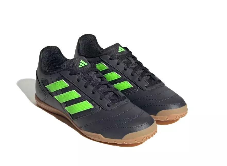 mens futsal shoes