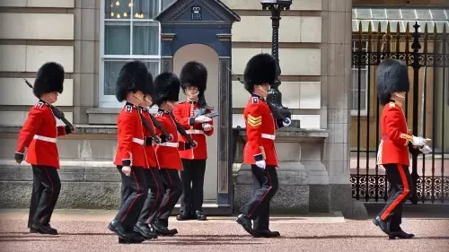 queens guard kills man