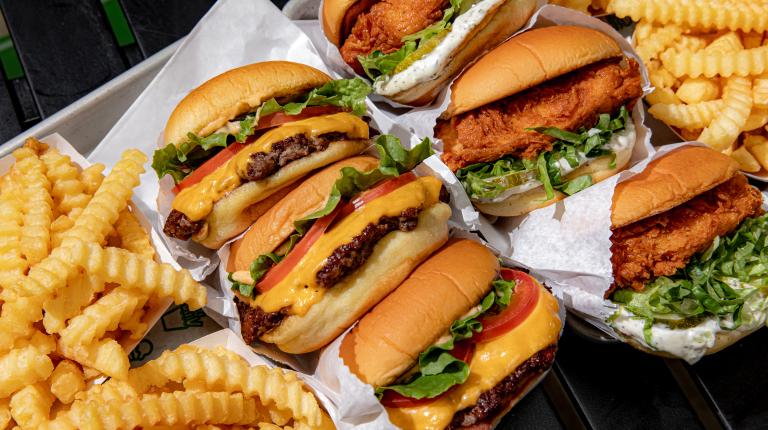 shake shack plaza satelite