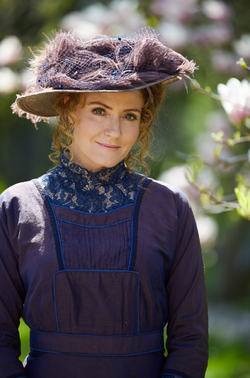 julia ogden murdoch mysteries