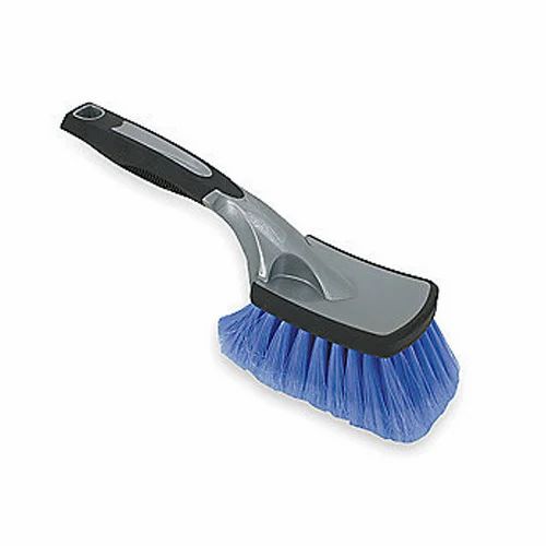 car cleaning brush