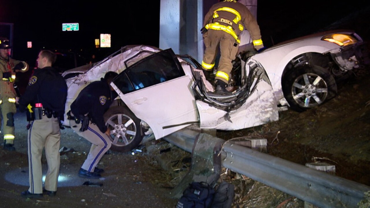 car crash san diego 805