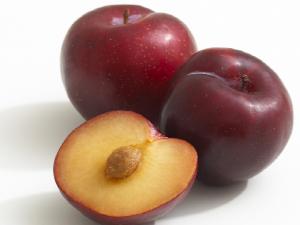 plum calorie