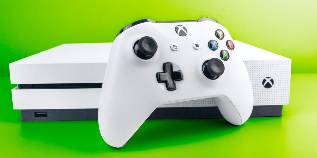 can xbox one console play xbox 360 games