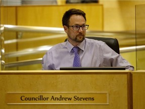 andrew stevens regina