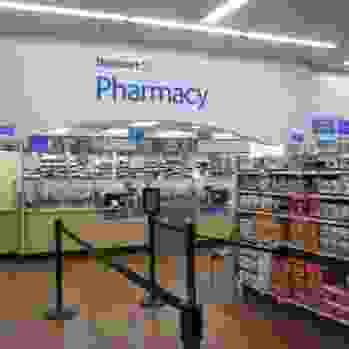 walmart pharmacy anamosa iowa