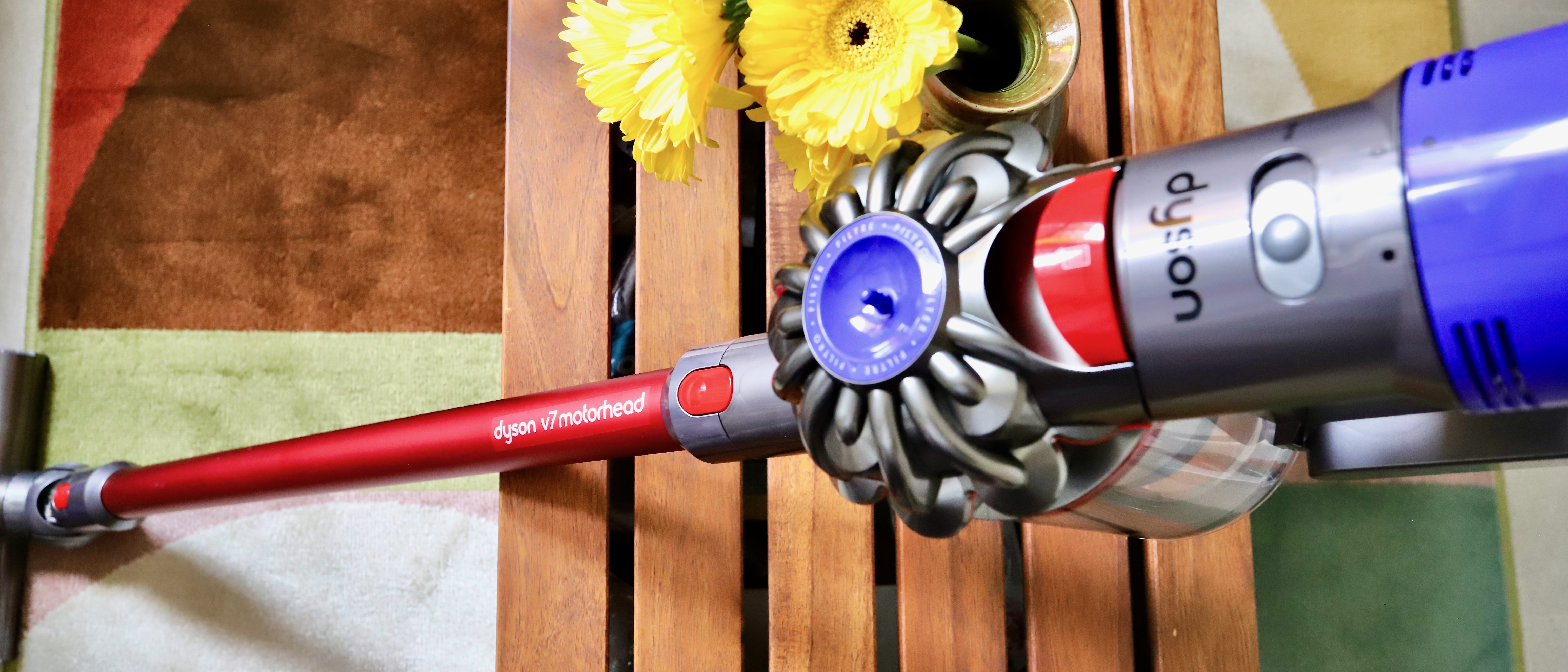 v7 dyson review