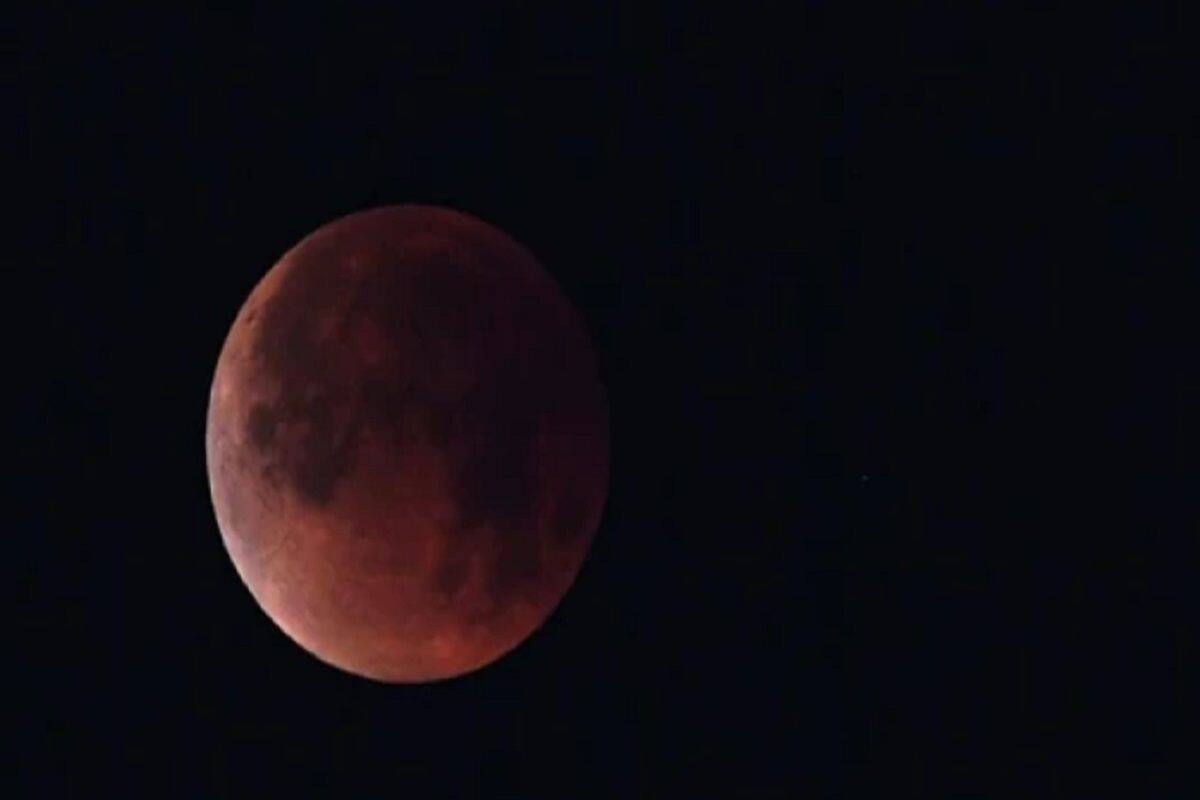 lunar eclipse time noida