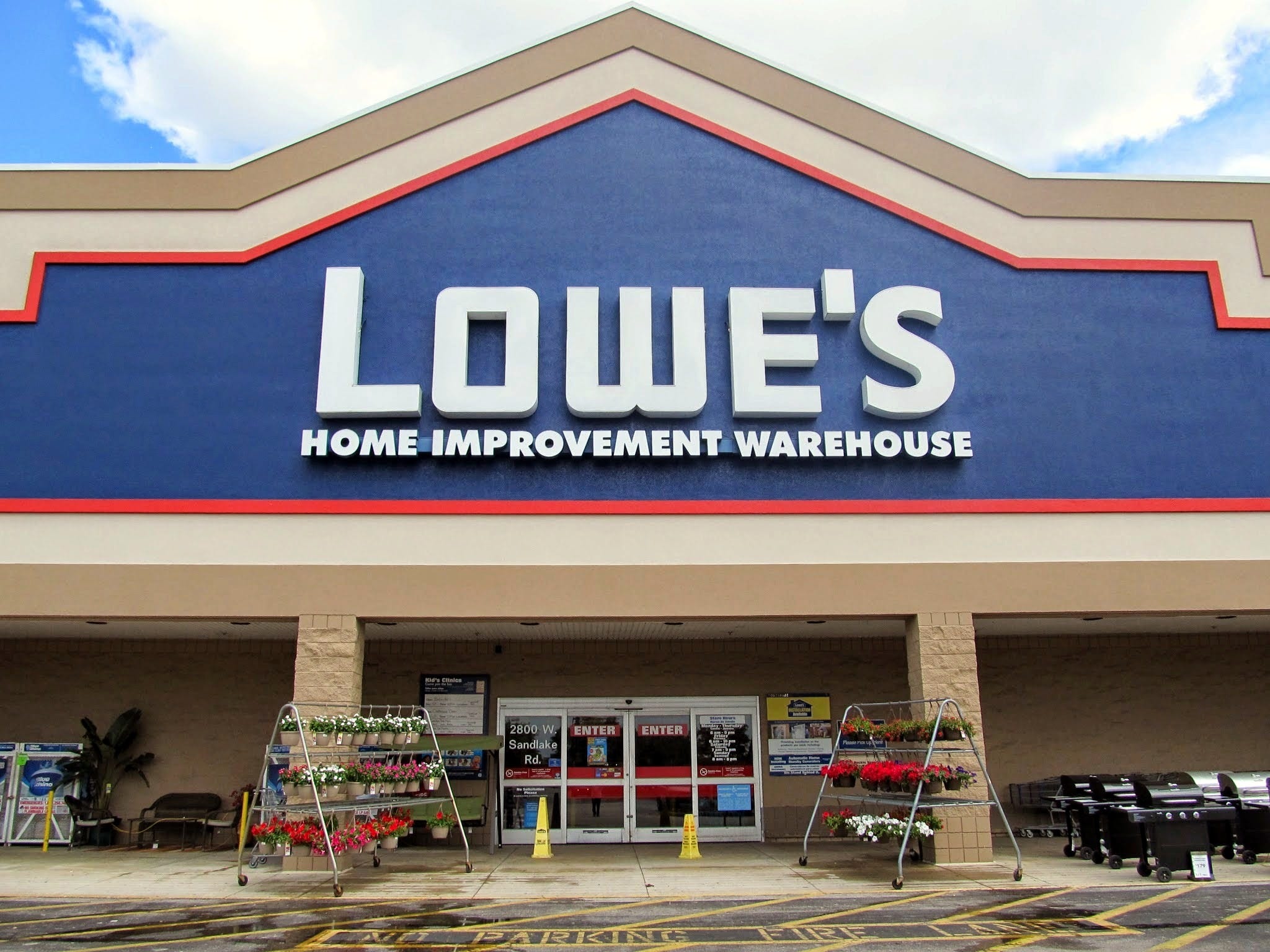 lowes hardware