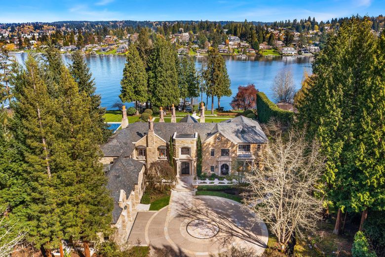 houses for sale on lake washington