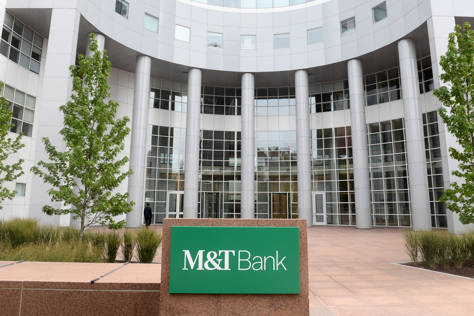 m and t bank torrington ct