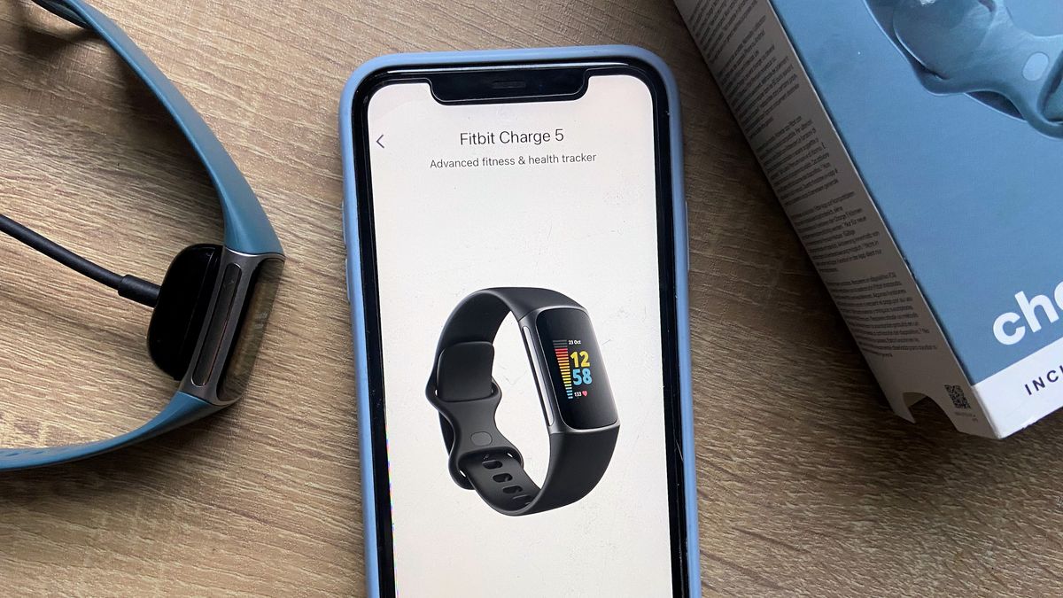 how to connect my fitbit to my phone