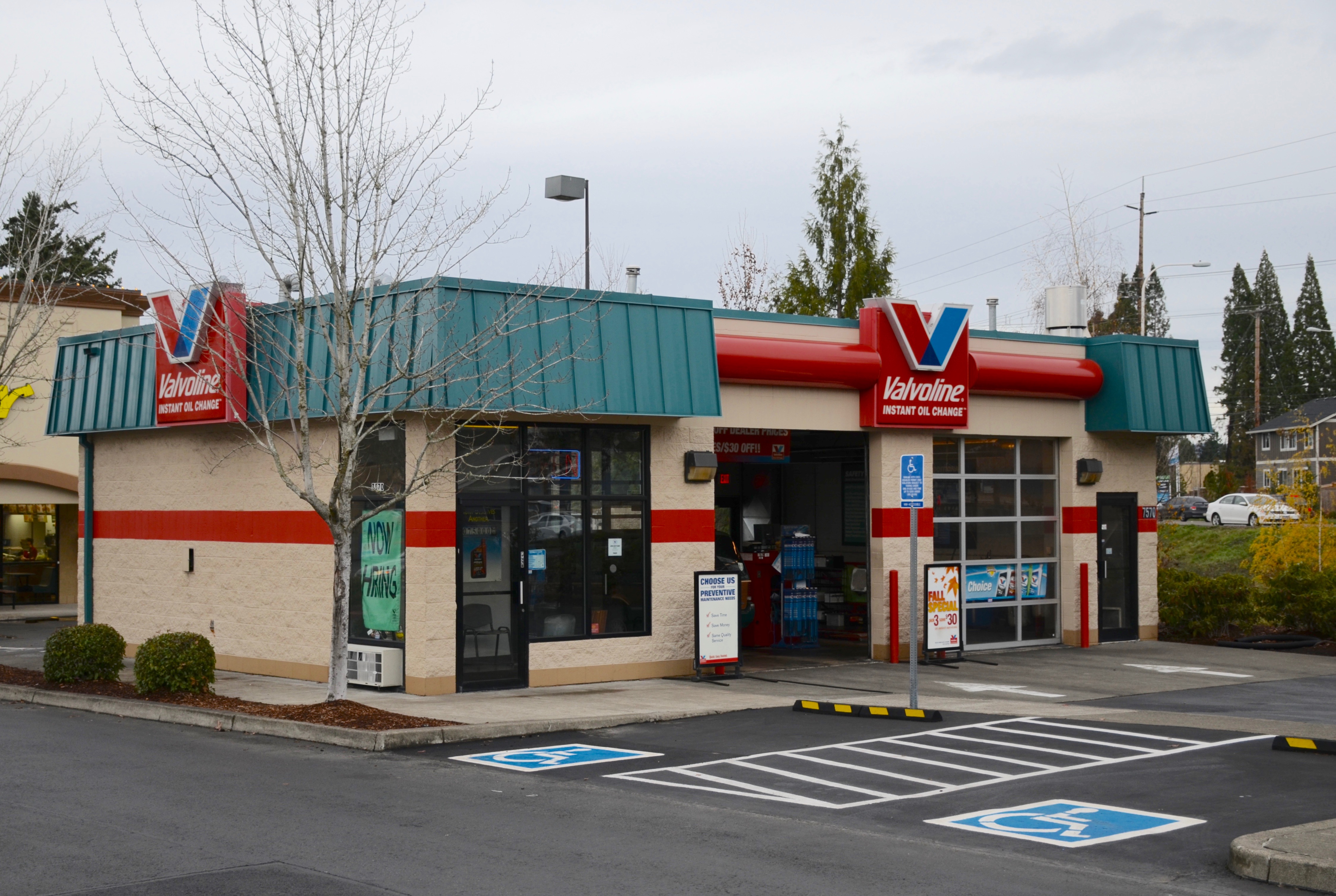 valvoline instant oil change