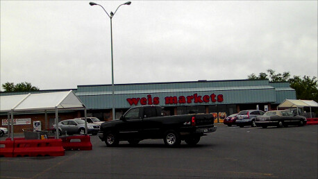 weis market martinsburg