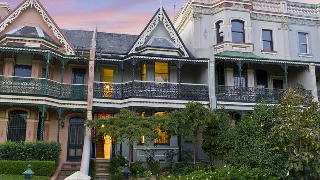 houses in newtown