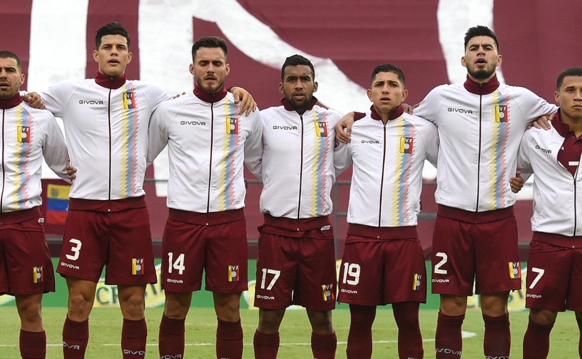 venezuela national football team vs chile national football team lineups