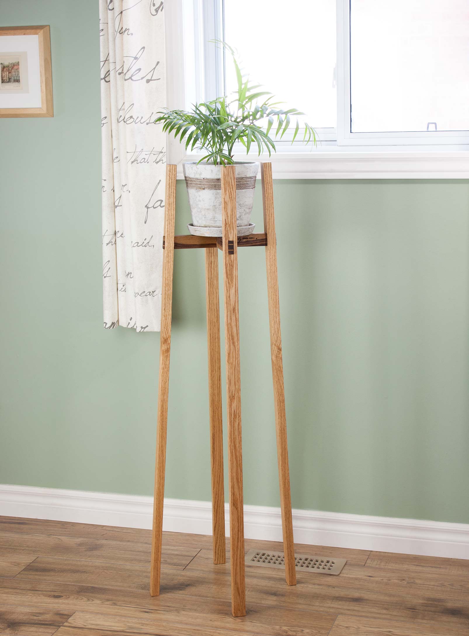 plant stand single tall