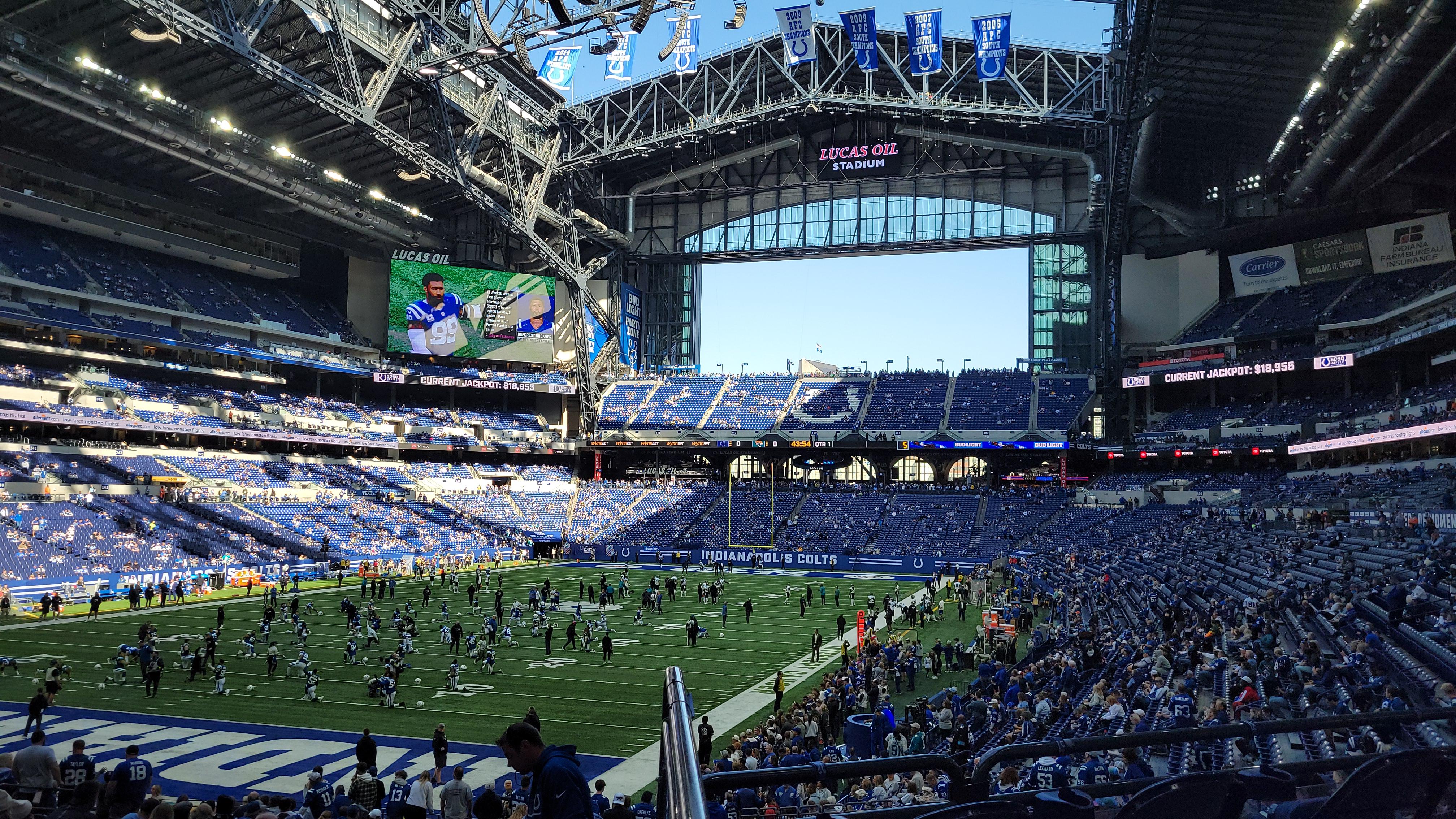 lucas oil stadium reviews