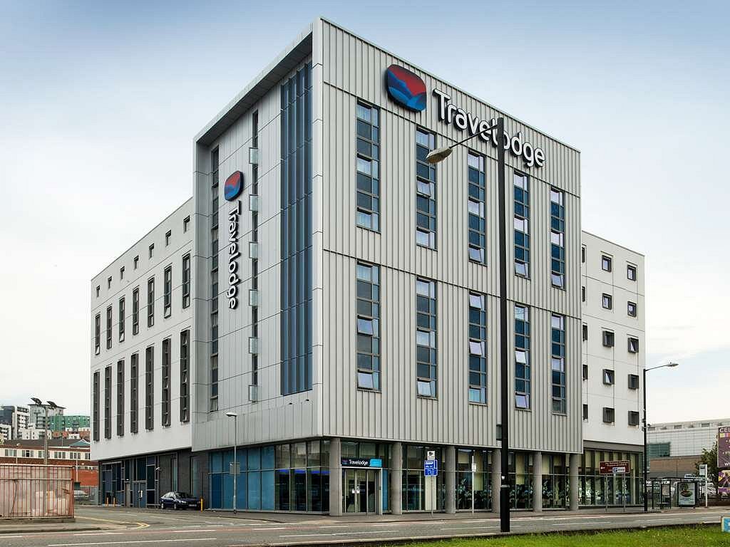 travelodge manchester central arena