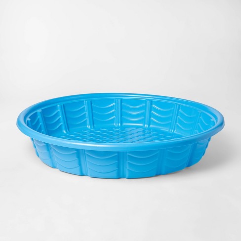 plastic kiddie pool